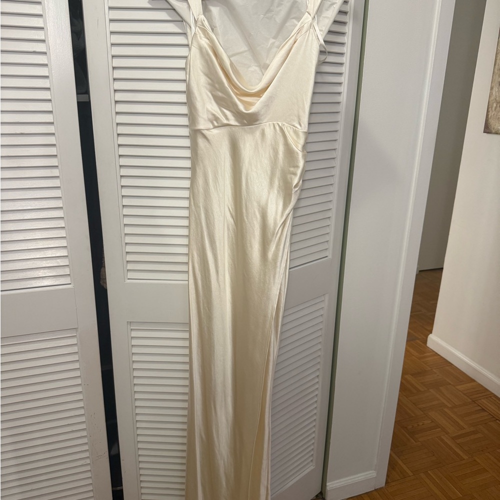 Chic Cream silk Maxi Dress